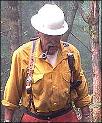 Christopher J. Seelye