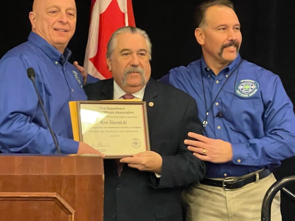 Chief Ron Siarnicki Receives FDSOA Chairman’s Award